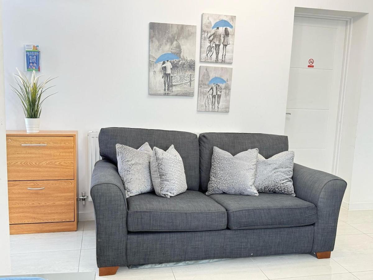 Walnut Luxurious 2-Bedroom With Ensuite - Parking, Netflix, Wifi - Close To Oxford, Bicester & Blenheim Palace Кидлингтон Экстерьер фото