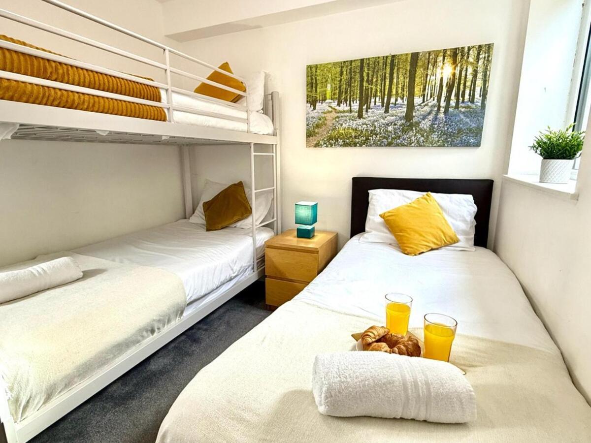 Walnut Luxurious 2-Bedroom With Ensuite - Parking, Netflix, Wifi - Close To Oxford, Bicester & Blenheim Palace Кидлингтон Экстерьер фото