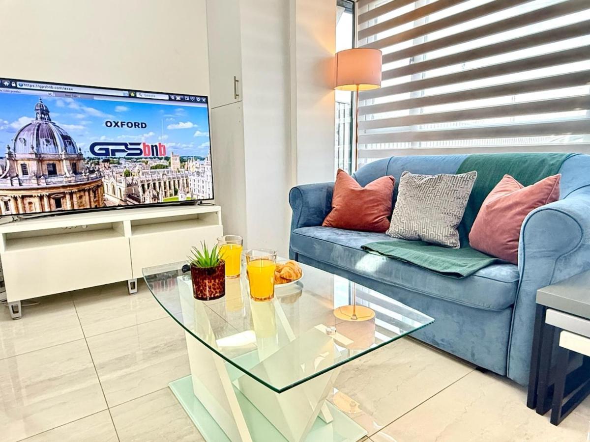Walnut Luxurious 2-Bedroom With Ensuite - Parking, Netflix, Wifi - Close To Oxford, Bicester & Blenheim Palace Кидлингтон Экстерьер фото